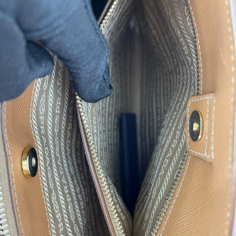Saffiano Small Bag Caramel