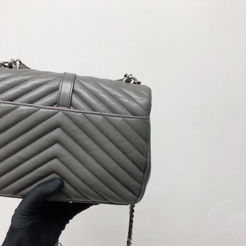 Medium Chevron College Leather Bag Grey