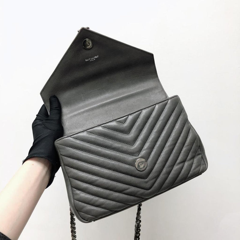 Medium Chevron College Leather Bag Grey