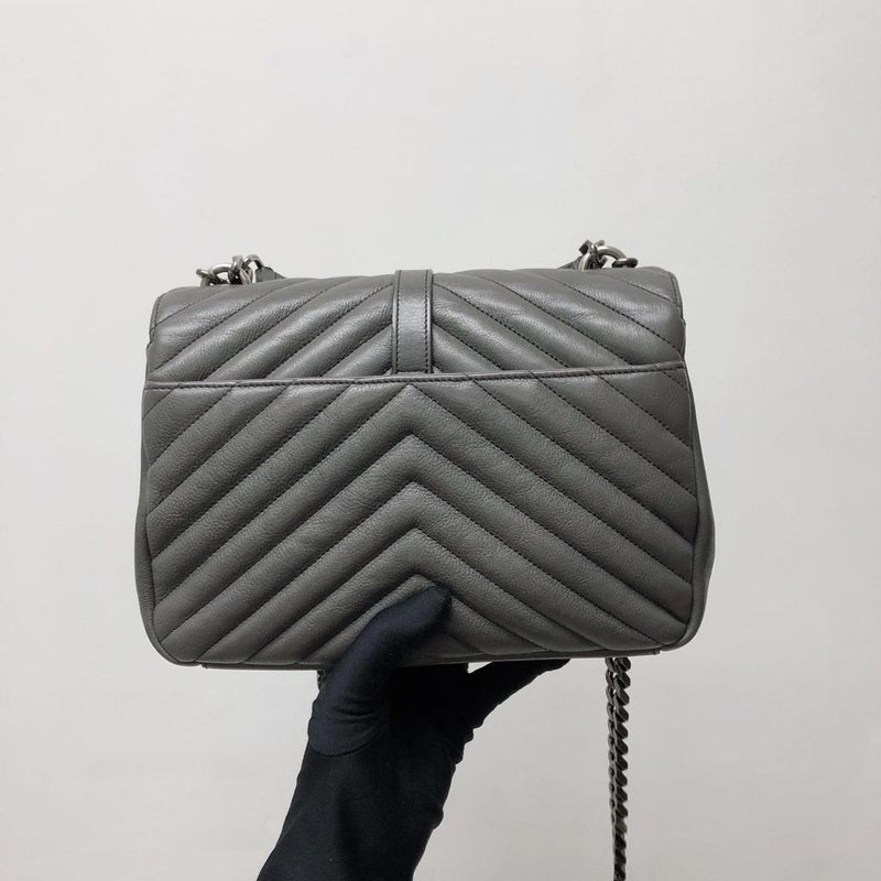 Medium Chevron College Leather Bag Grey