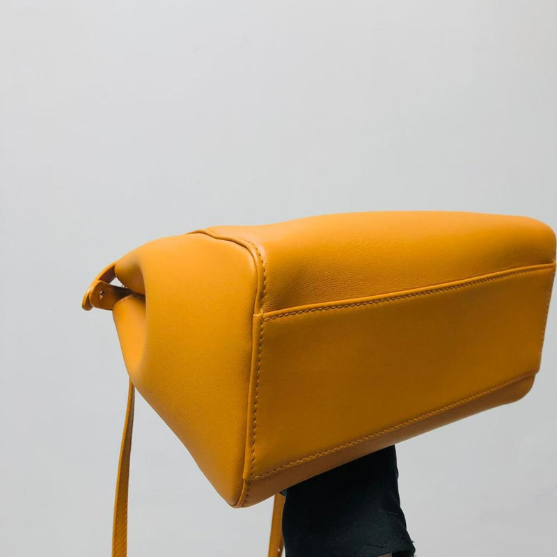 Peekaboo Bag Yellow