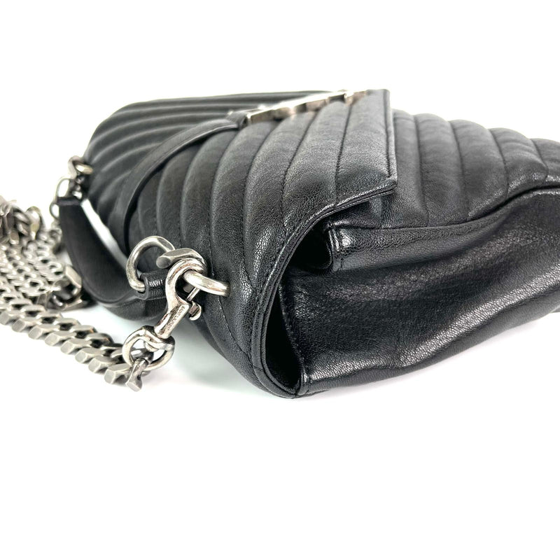 Medium Chevron College Leather Bag Black