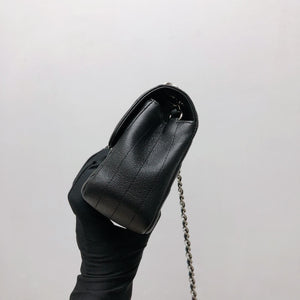 Mini Flap Bag Chevron Caviar Black