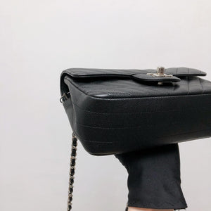 Mini Flap Bag Chevron Caviar Black
