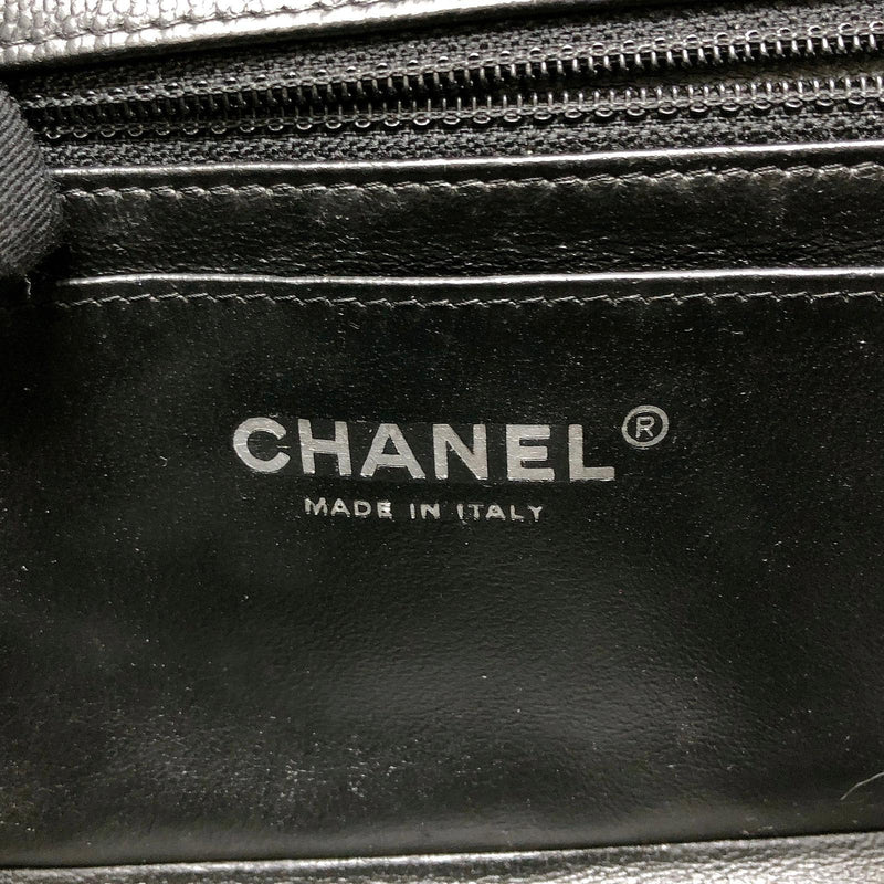 Mini Flap Bag Chevron Caviar Black