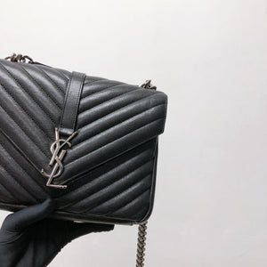 Medium Chevron College Leather Bag Black
