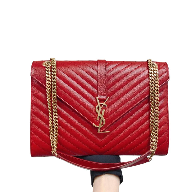 Envelope Large in Chevron Quilted Leather Red