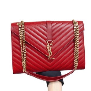 Envelope Large in Chevron Quilted Leather Red