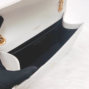 Medium Envelope White GHW