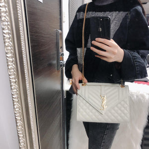 Medium Envelope White GHW