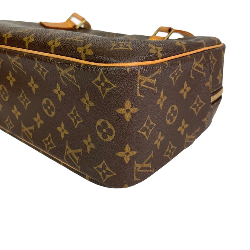 LOUIS VUITTON Bucket PM Monogram Canvas Shoulder Bag - 30% Off