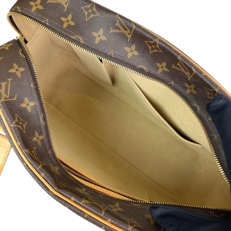 Louis Vuitton Monogram Canvas Cite GM QJB0L68703000