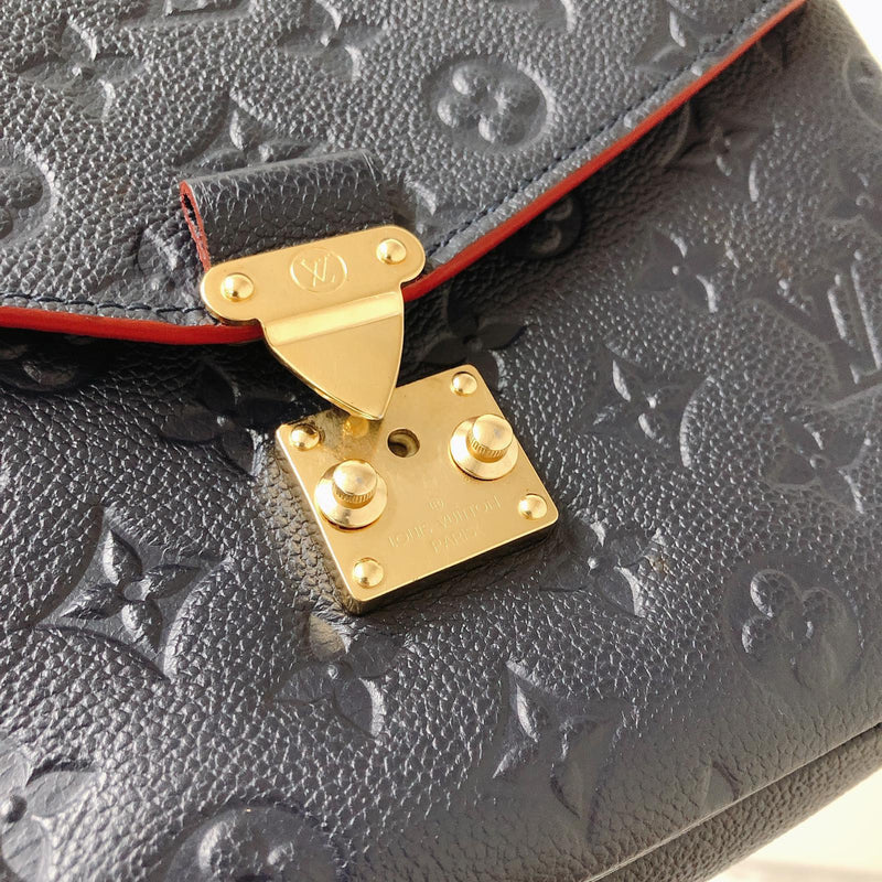 Louis Vuitton Pochette Metis Leather Monogram Marine Blue