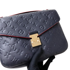 Louis Vuitton Pochette Metis Leather Monogram Marine Blue