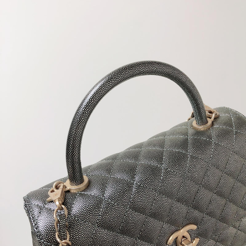 Medium Coco Handle Flap Caviar Grey GHW