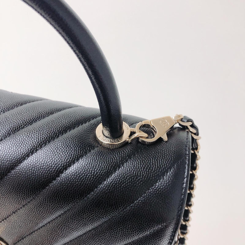 Coco Handle Medium Chevron Flap Bag in Black with GHW
