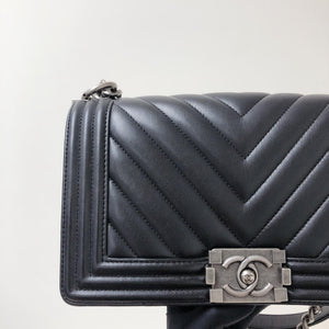 Chevron Caviar Old Medium Boy Bag in Black with SHW