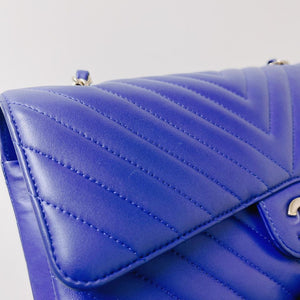 Classic Flap Medium Chevron Lambskin Blue LGHW