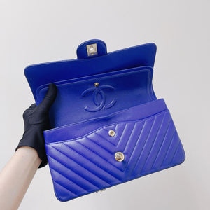 Classic Flap Medium Chevron Lambskin Blue LGHW