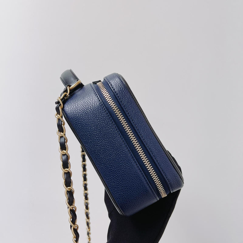 CC Filigree Medium Caviar Quilted Vanity Case Blue/Black