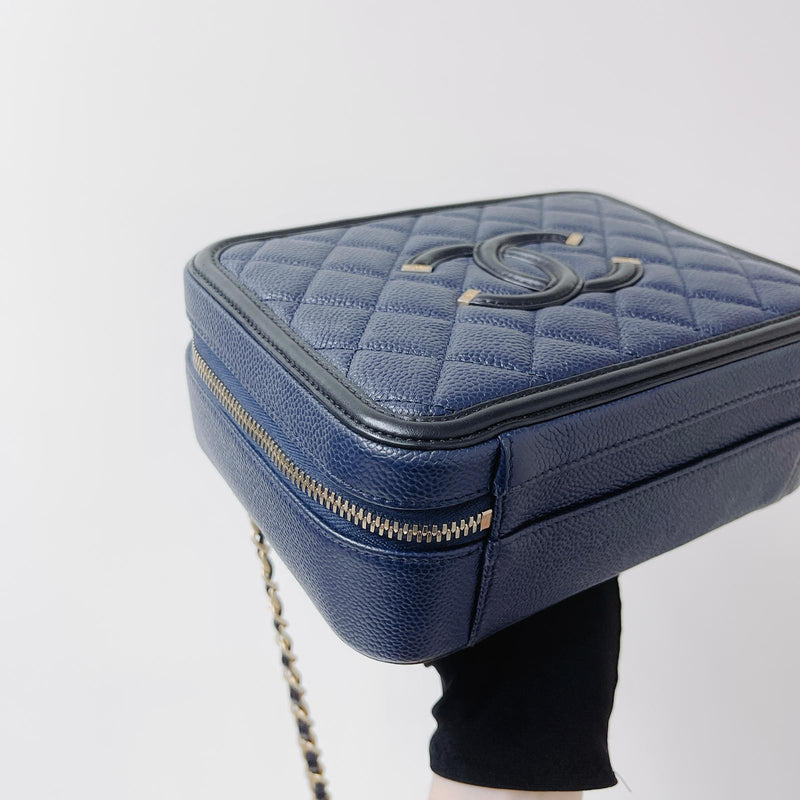 CC Filigree Medium Caviar Quilted Vanity Case Blue/Black