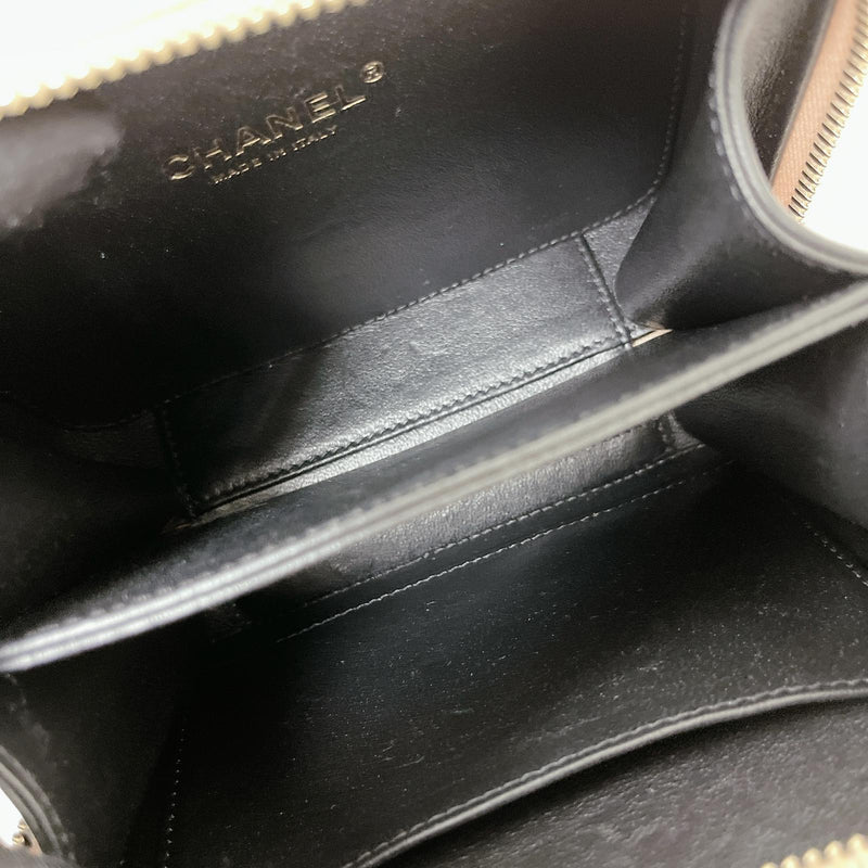 Filigree Vanity Case Caviar Small Beige/Black GHW