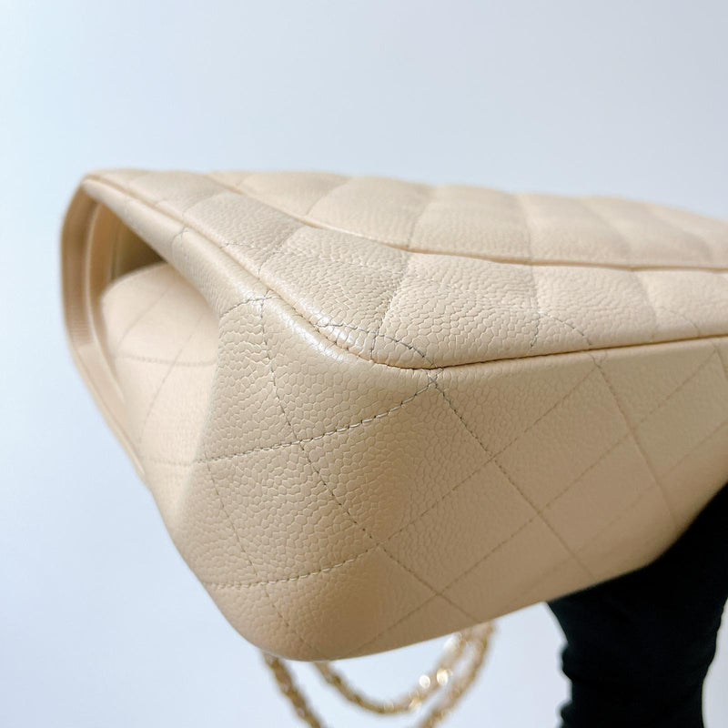 Double Flap Jumbo Caviar Beige GHW