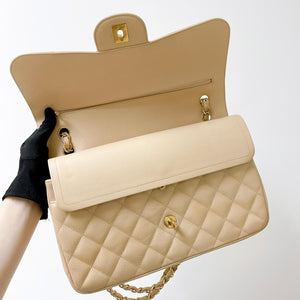 Double Flap Jumbo Caviar Beige GHW