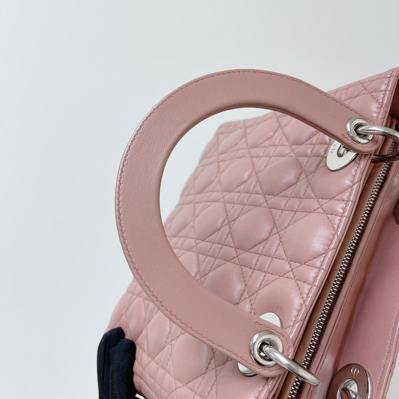 Lambskin Lady Dior Medium Powder Pink