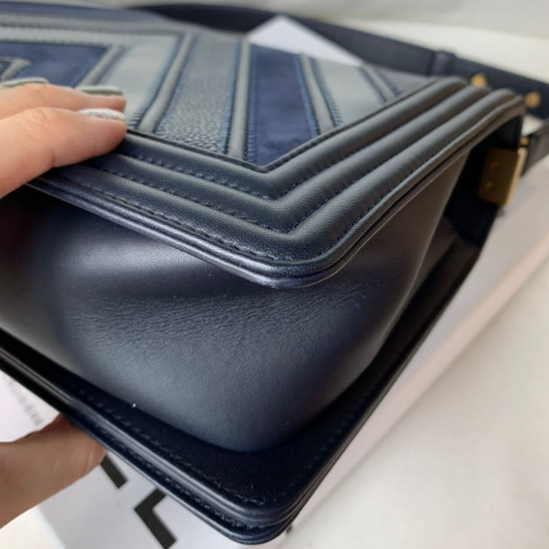 Chevron Boy Bag New Medium Mixed Leather Blue GHW