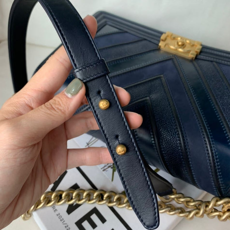 Chevron Boy Bag New Medium Mixed Leather Blue GHW