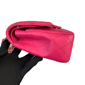 Classic Flap Medium Lambskin Pink GHW