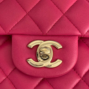 Classic Flap Medium Lambskin Pink GHW