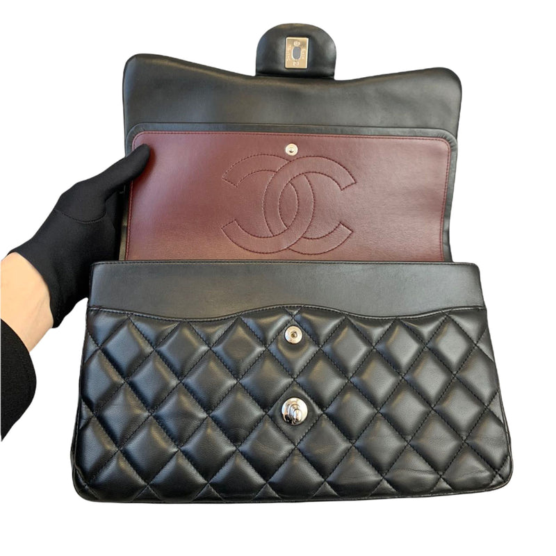 Classic Flap Jumbo Lambskin Black SHW