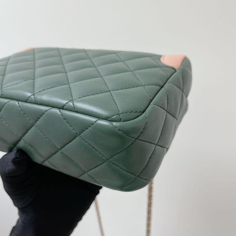 Two Toned Flap Lambskin Green/Pink GHW