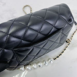 Pearl Logo Chain Small Lambskin Black GHW