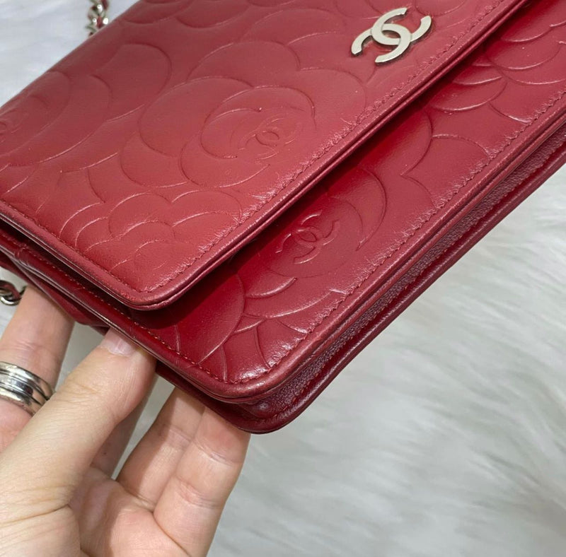 Camellia Wallet on Chain Lambskin Leather Red SHW