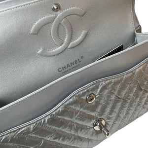 Chevron Double Flap Medium Crumpled Calfskin Silver SHW