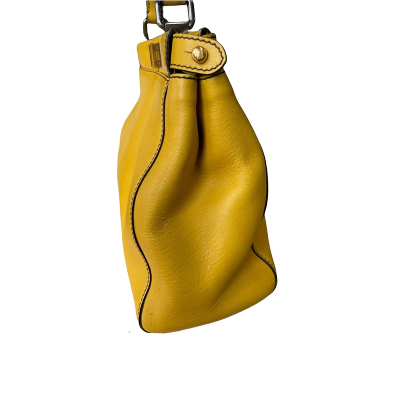 Medium Peekaboo Iconic Yellow SHW
