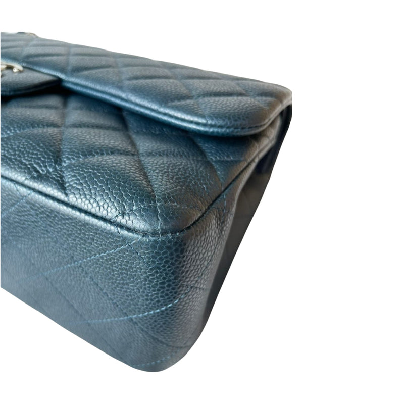 Classic Flap Jumbo Caviar Blue SHW