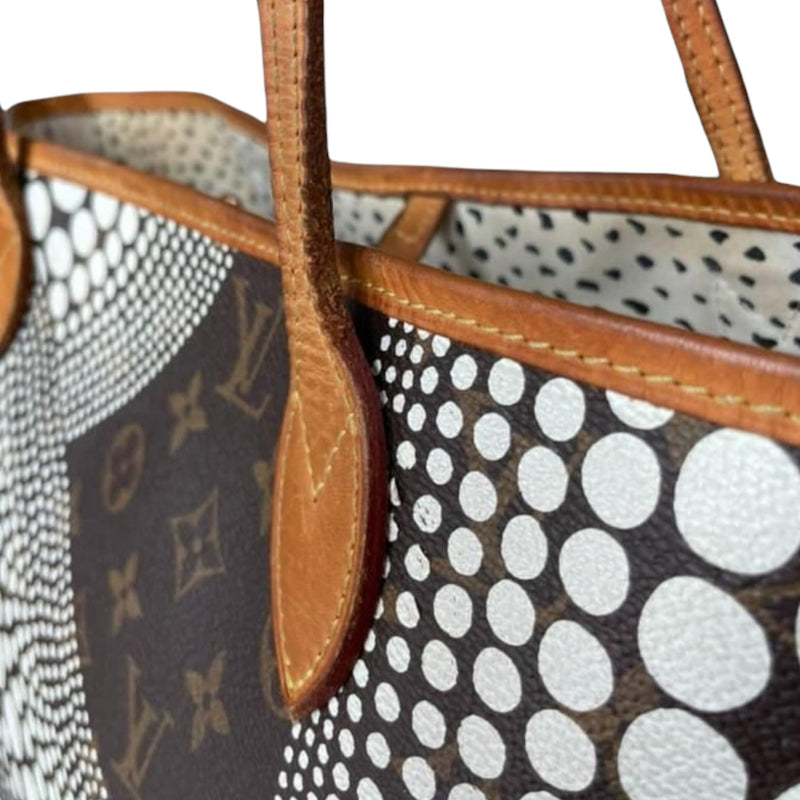 Louis Vuitton x Yayoi Kusama Monogram Waves Neverfull MM - Brown Totes,  Handbags - LOU795294