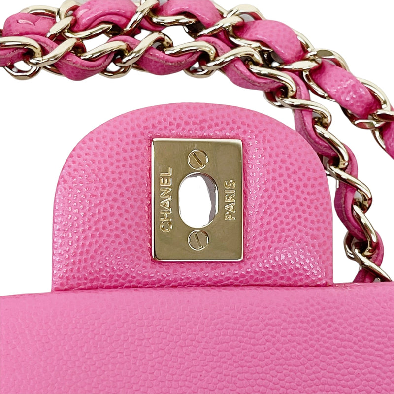 Medium Classic Double Flap Caviar Pink GHW