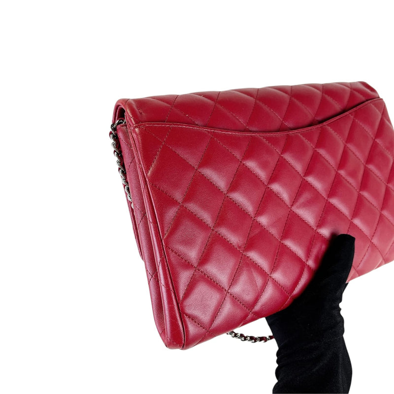 Timeless Clutch in Lambskin Leather Red SHW