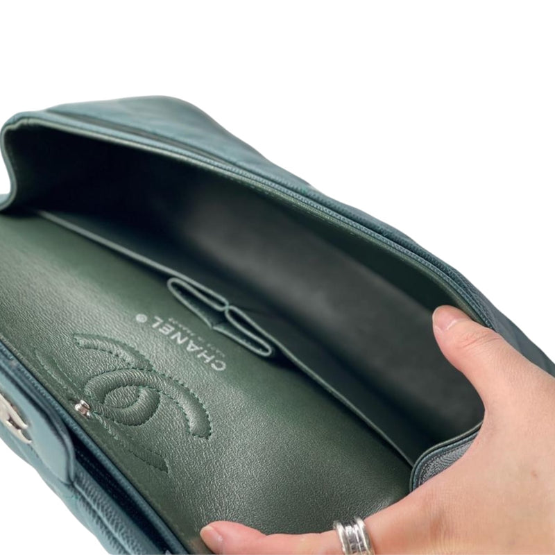 Medium Classic Double  Flap Caviar Green SHW