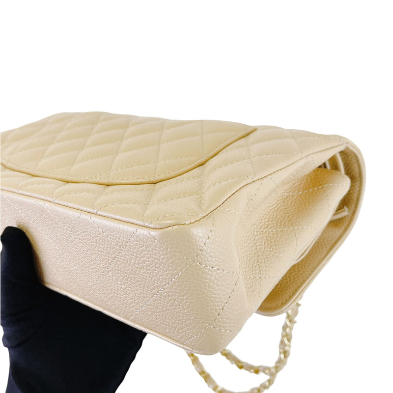 Classic Flap Medium Caviar Beige GHW