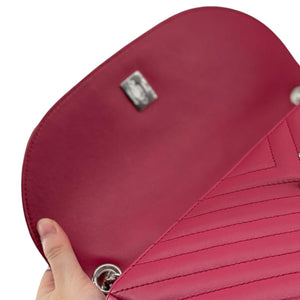 Medium Classic Round CC Flap Chevron Lambskin Red SHW