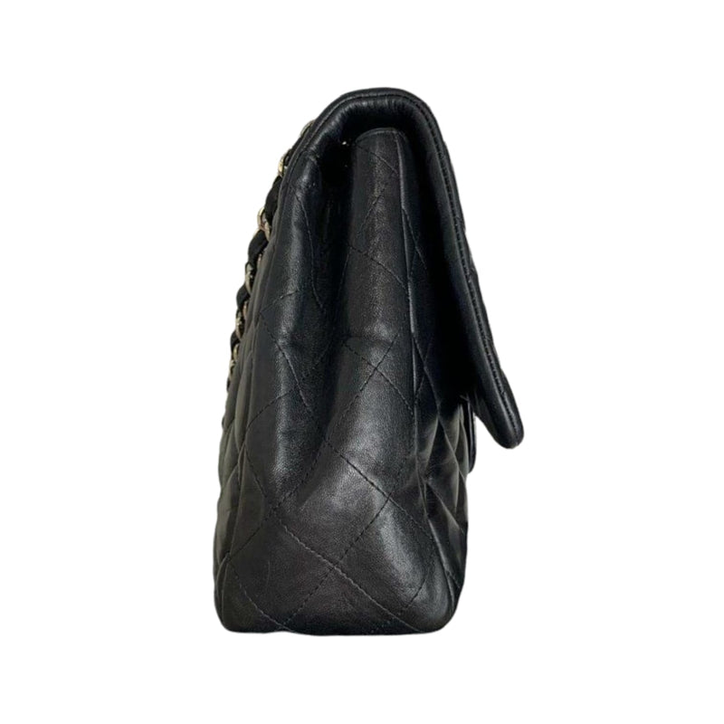 Jumbo Classic Single Flap Quilted Lambskin Black SHW