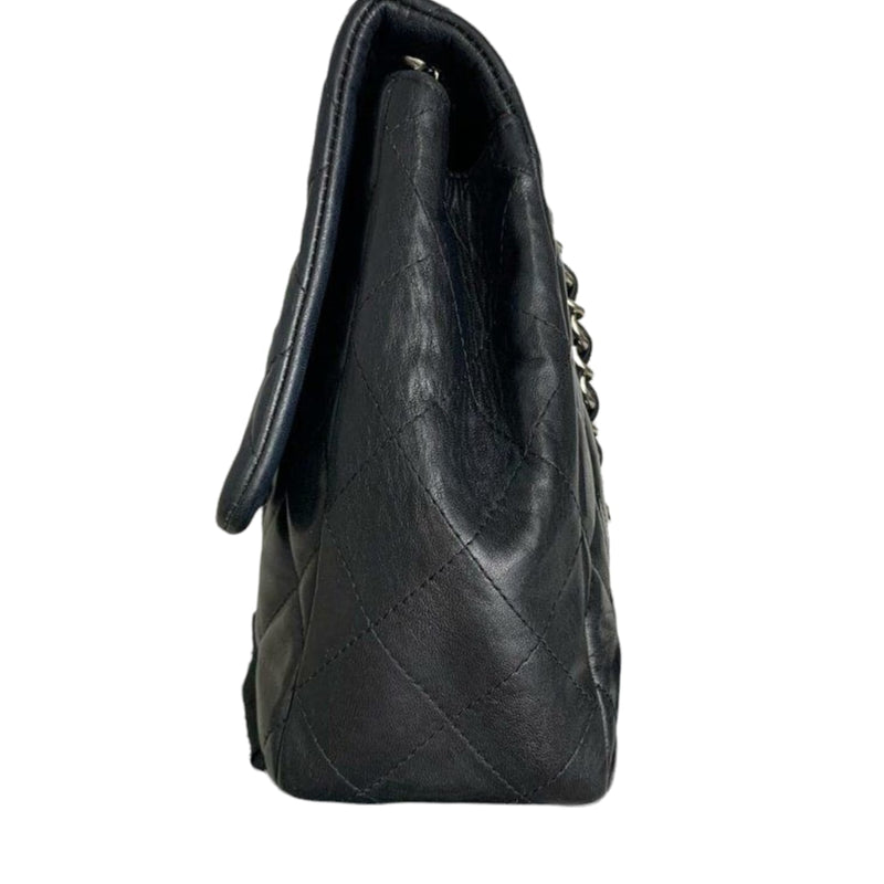 Jumbo Classic Single Flap Quilted Lambskin Black SHW