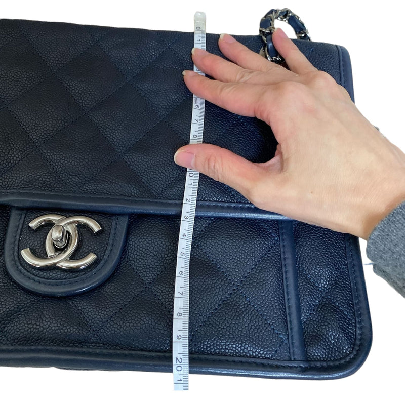 Chanel Caviar Leather French Riviera Medium Flap Bag (SHF-TWwhBI