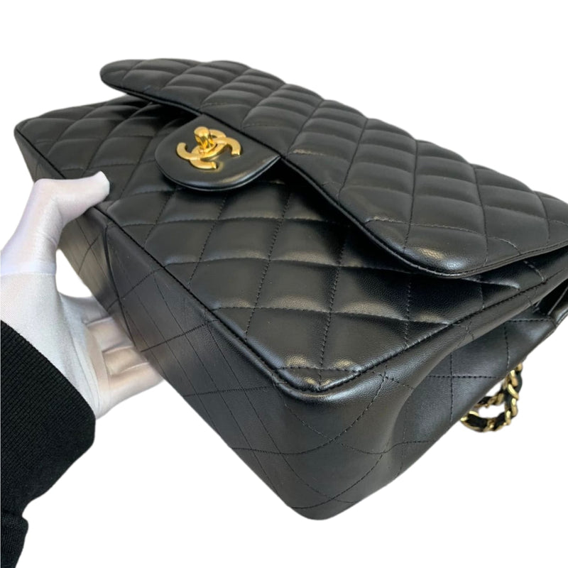Classic Double Flap Jumbo Lambskin Black GHW